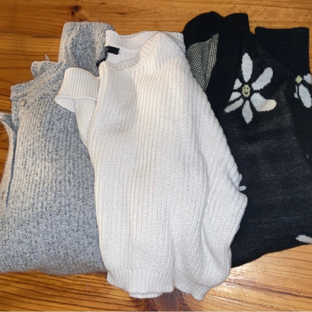 Forever 21 cropped sweaters